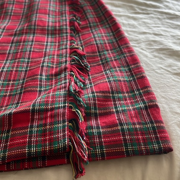 Robin Sinkler Plaid Red Skirt (Size 6) - Picture 2 of 7
